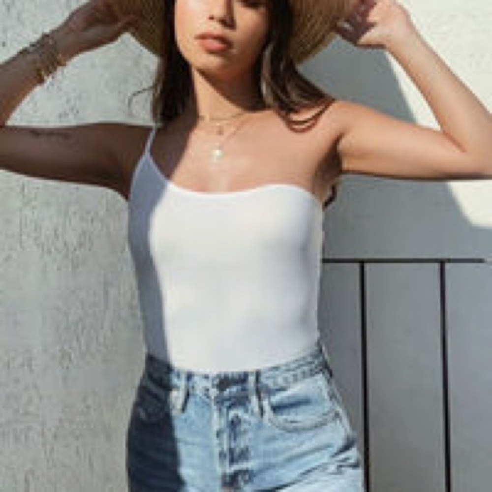 One-Shoulder cami bodysuit